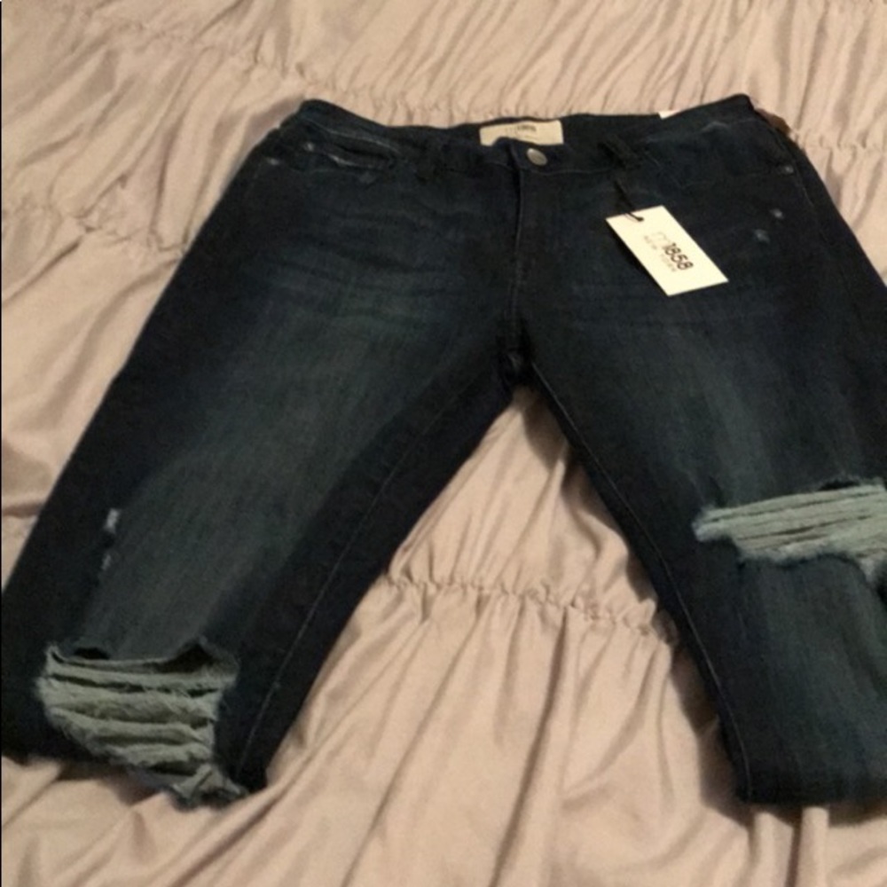 NWT M1858 Kristen Jeans Skinny